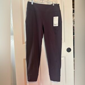 Athleta Rainier Plum Jogger Size Medium